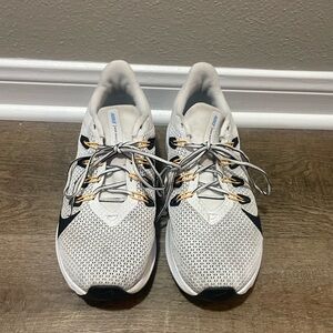 Nike Men’s shoes size 8